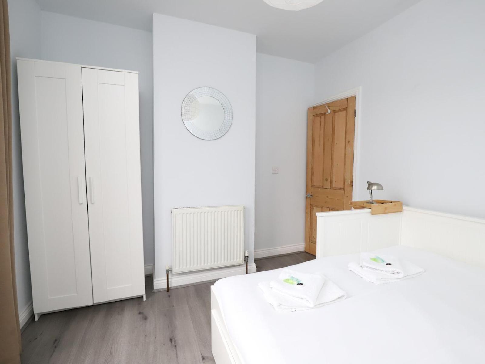 Вилла Sunny Victorian 2Br Townhouse Oxford Pass The Keys Экстерьер фото