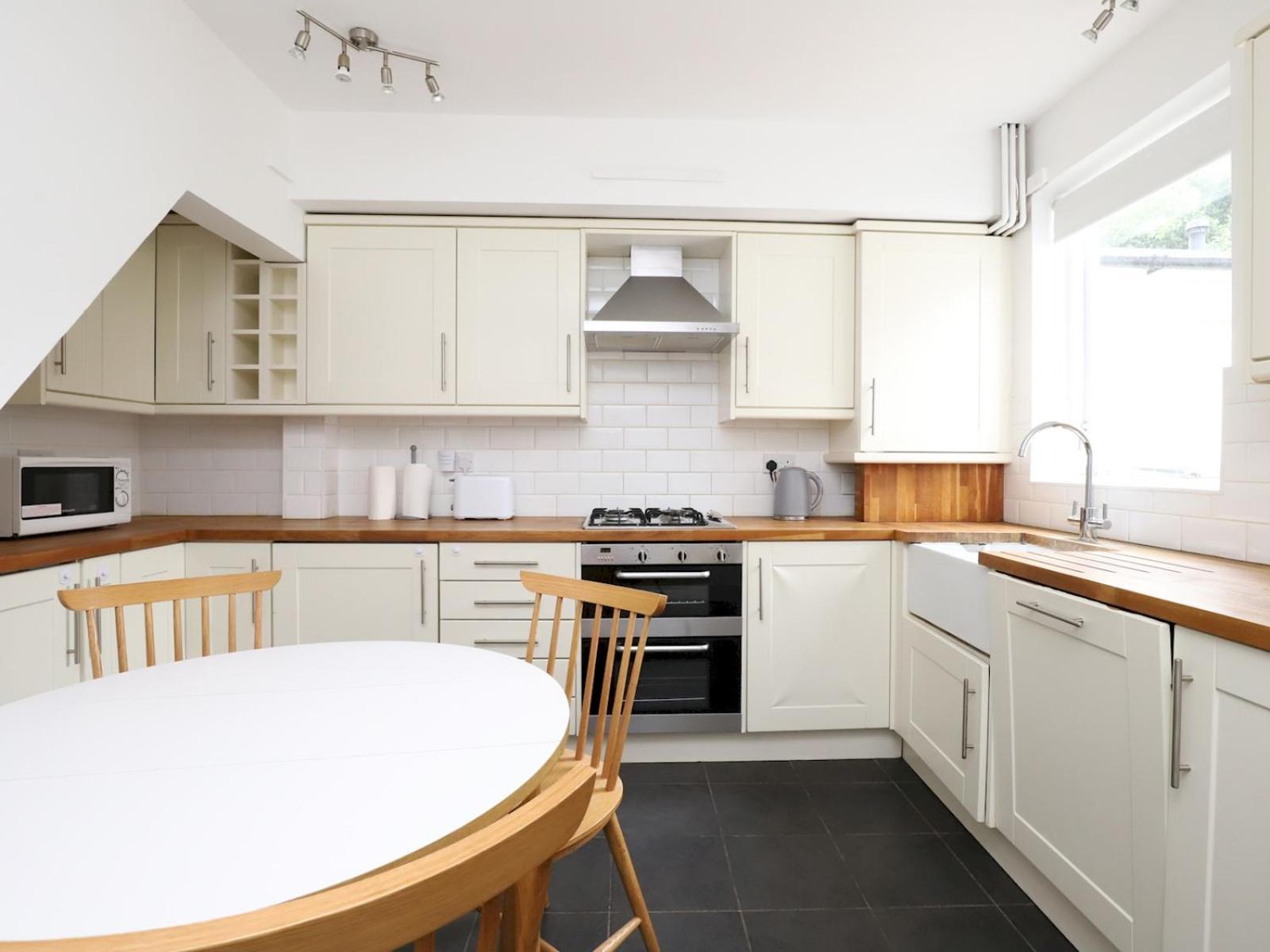 Вилла Sunny Victorian 2Br Townhouse Oxford Pass The Keys Экстерьер фото