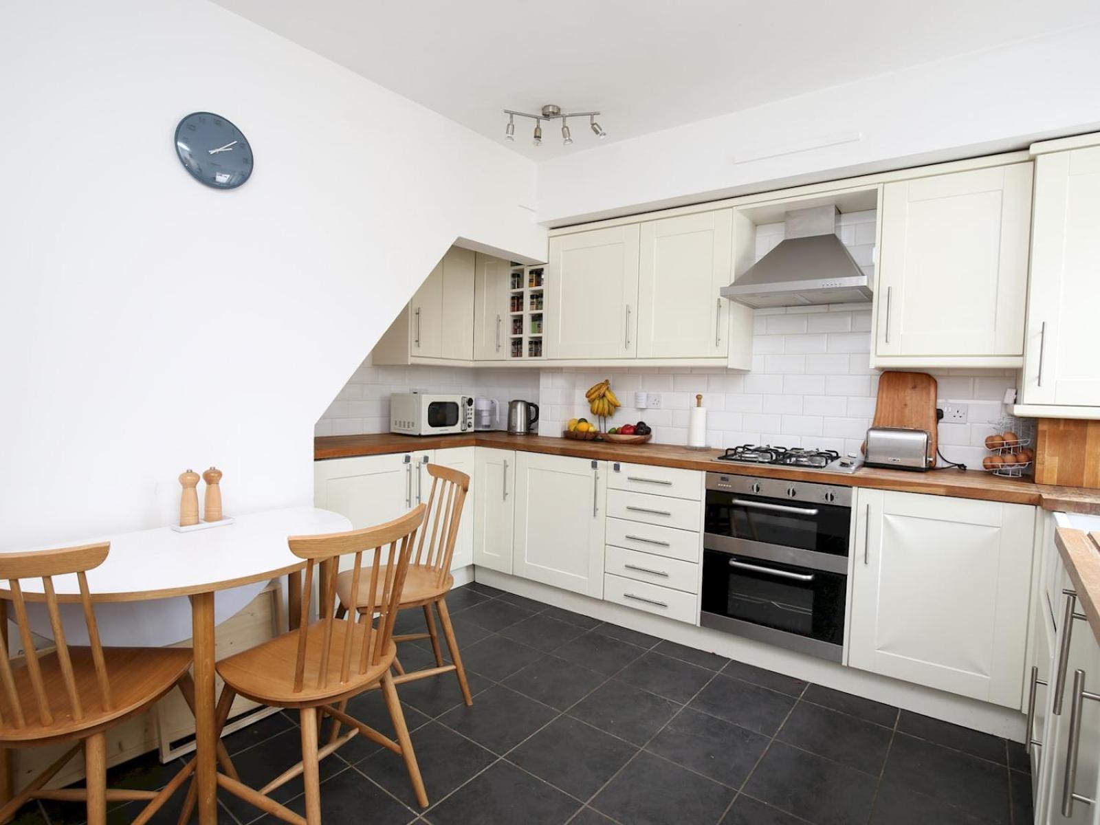 Вилла Sunny Victorian 2Br Townhouse Oxford Pass The Keys Экстерьер фото