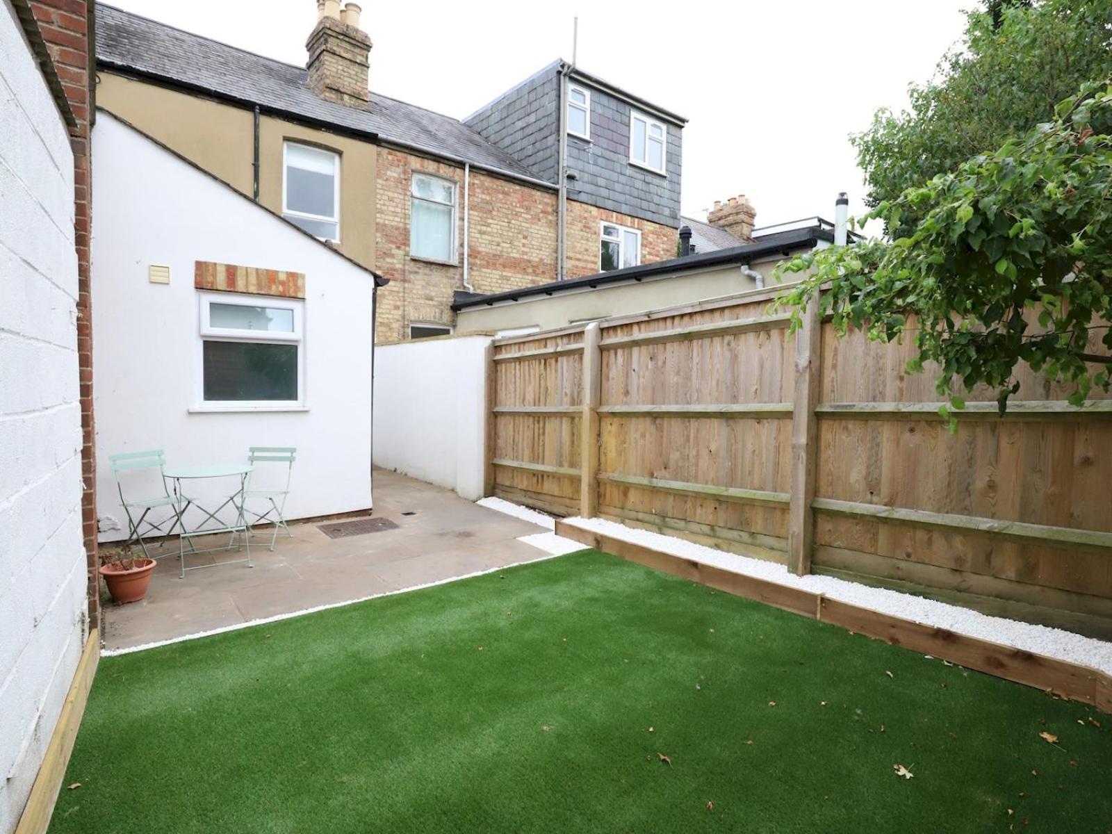 Вилла Sunny Victorian 2Br Townhouse Oxford Pass The Keys Экстерьер фото